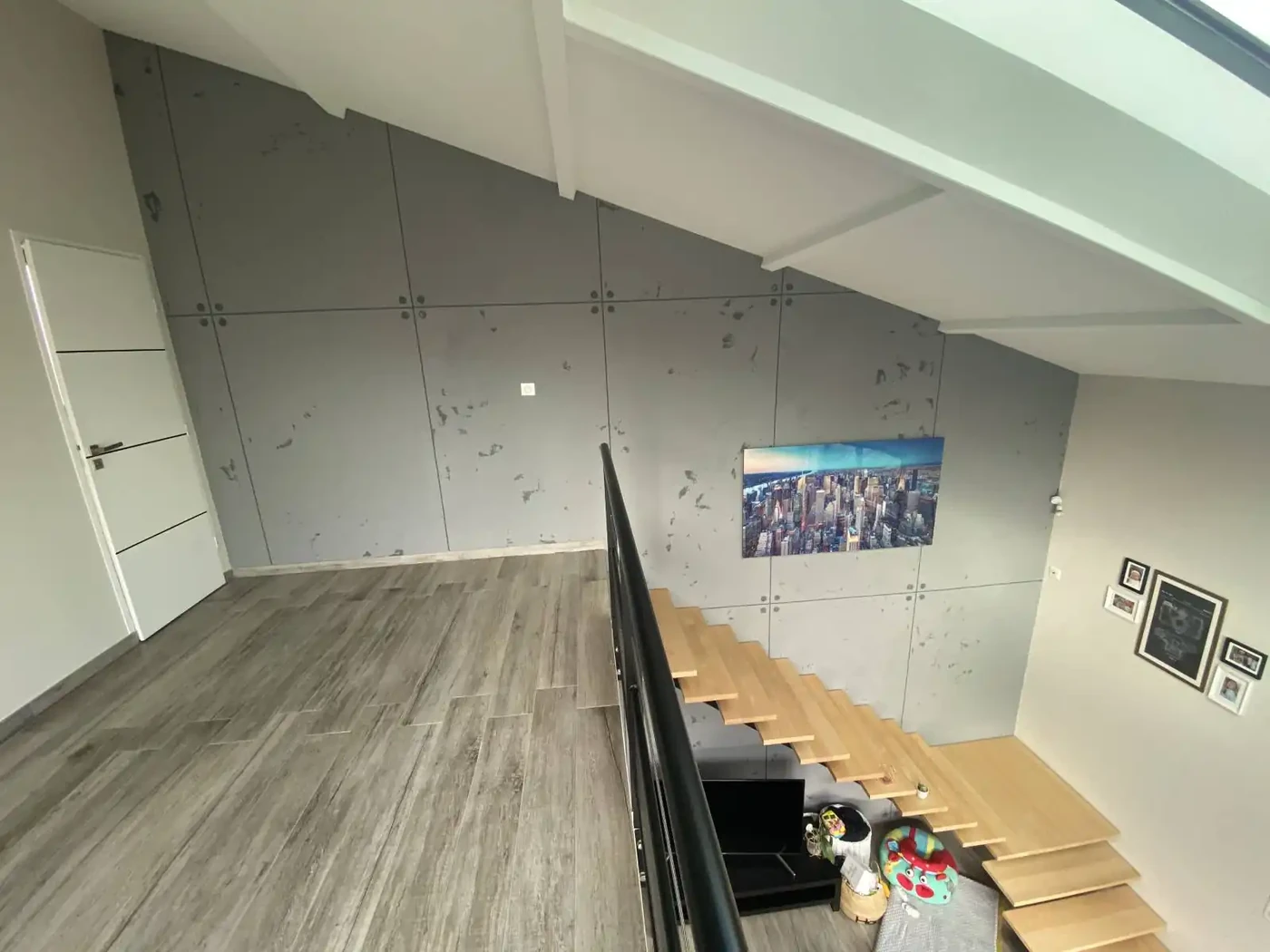 Enduit déco effet béton banché 