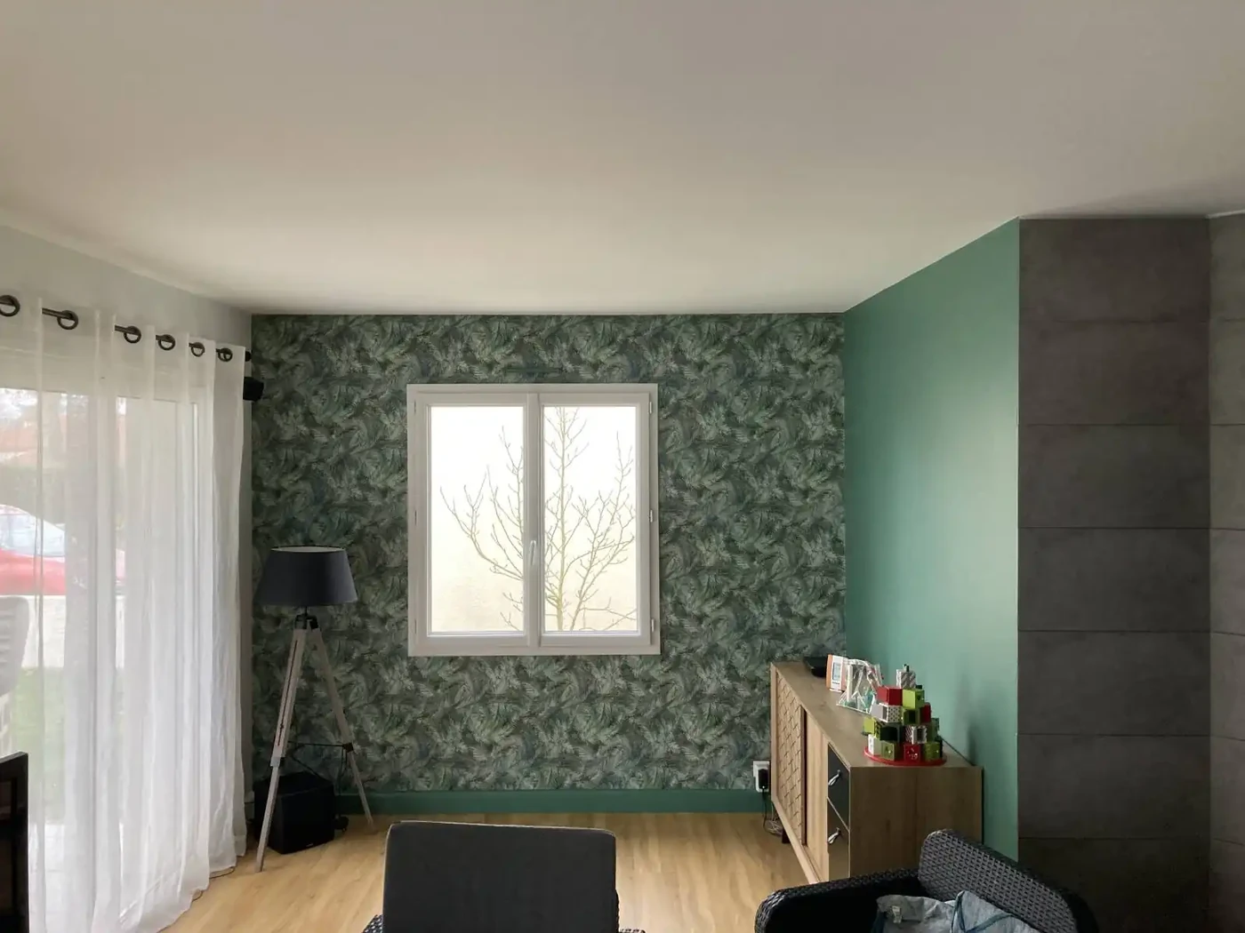 Salon en peinture et papier peint 